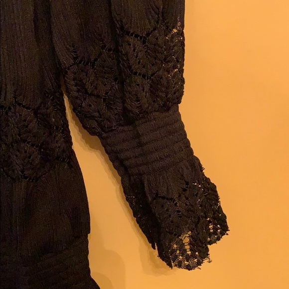 Off the shoulder top - Picture 4 of 4